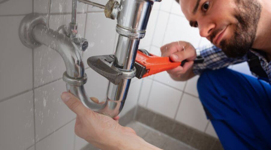 Professional same day plumber services in Burlington, IA